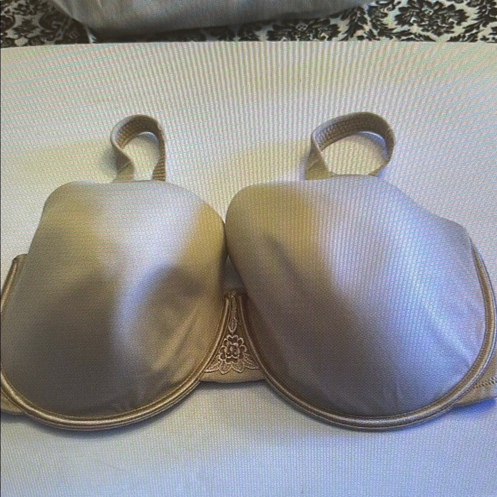 Elegant Beige Women's Bra